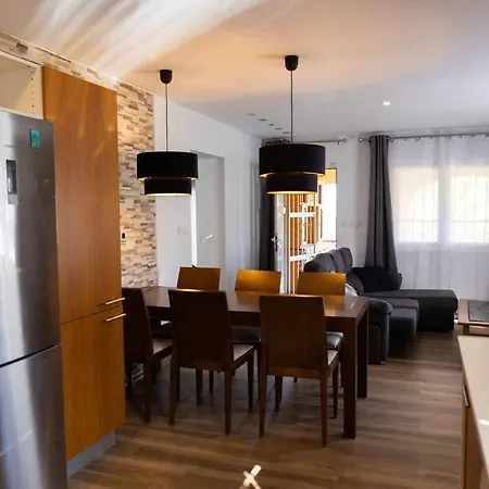 Daire Con Piscina Privada