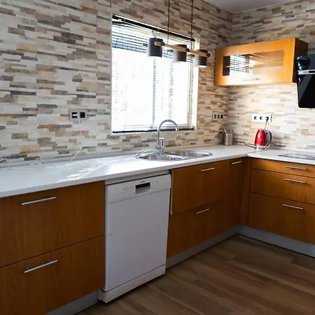 Con Piscina Privada Daire *