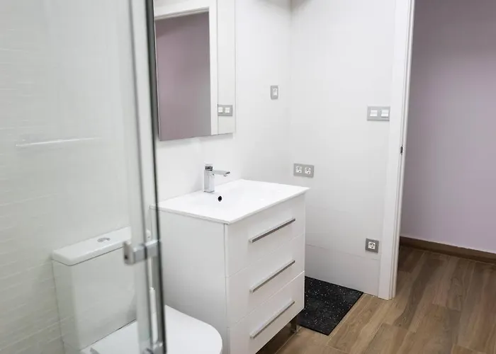 Con Piscina Privada