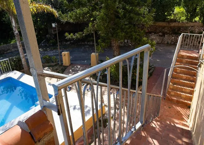 アパート Con Piscina Privada カルプ